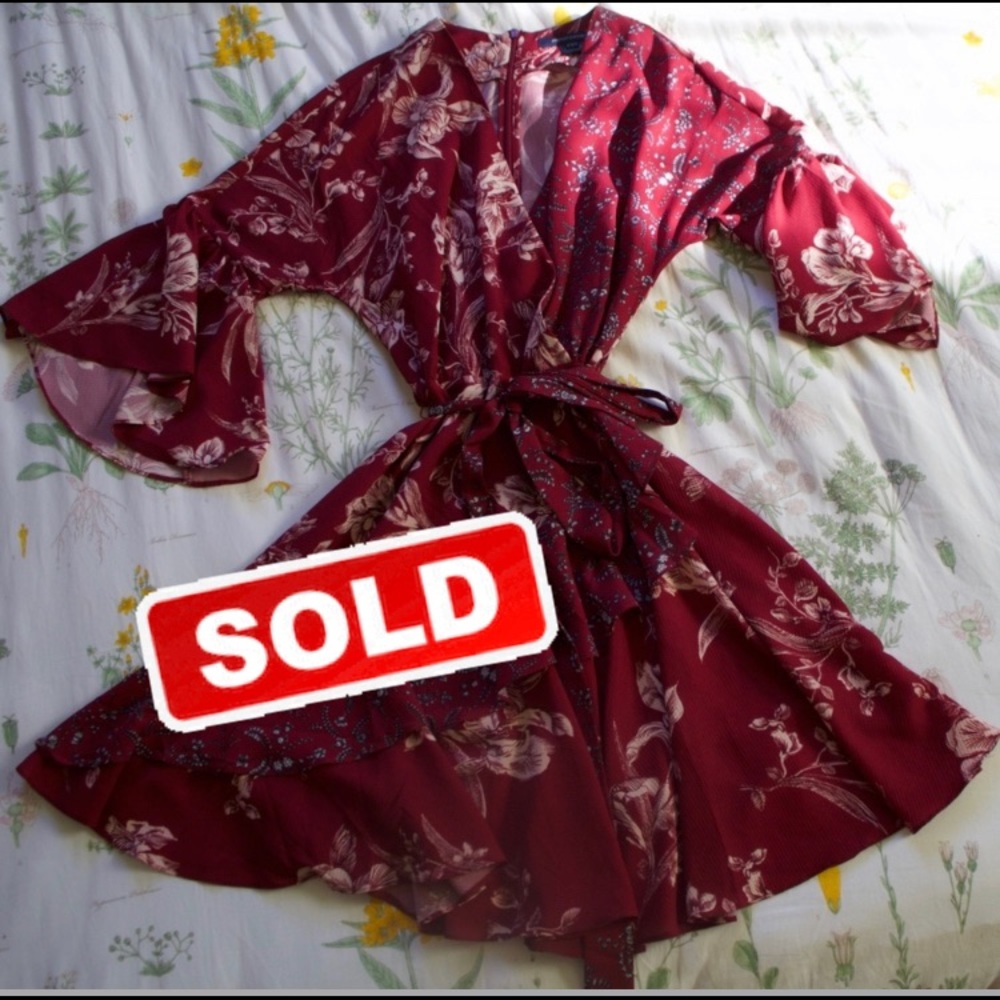 3/4 Sleeve Delicate Wrap Dress
